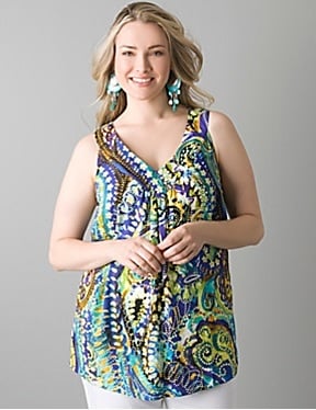 Overweight Women Clothes in Smaller Patterns