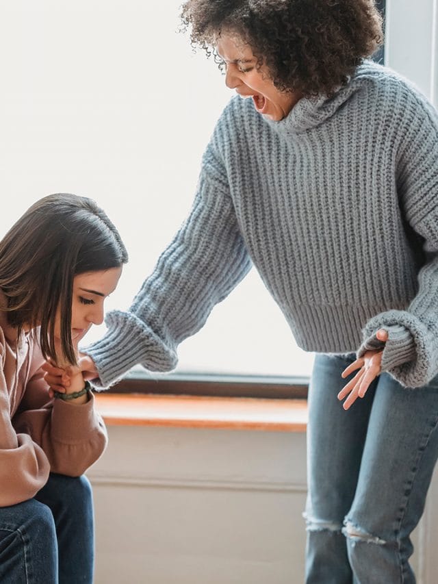 10 signs of betrayal